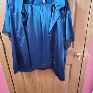 Sleek Teal Women's Pajama Set